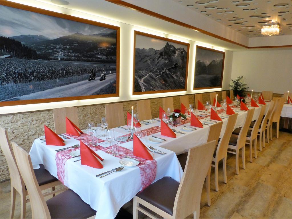 Restaurant - Cafe - Pension Hassler Берг  Экстерьер фото